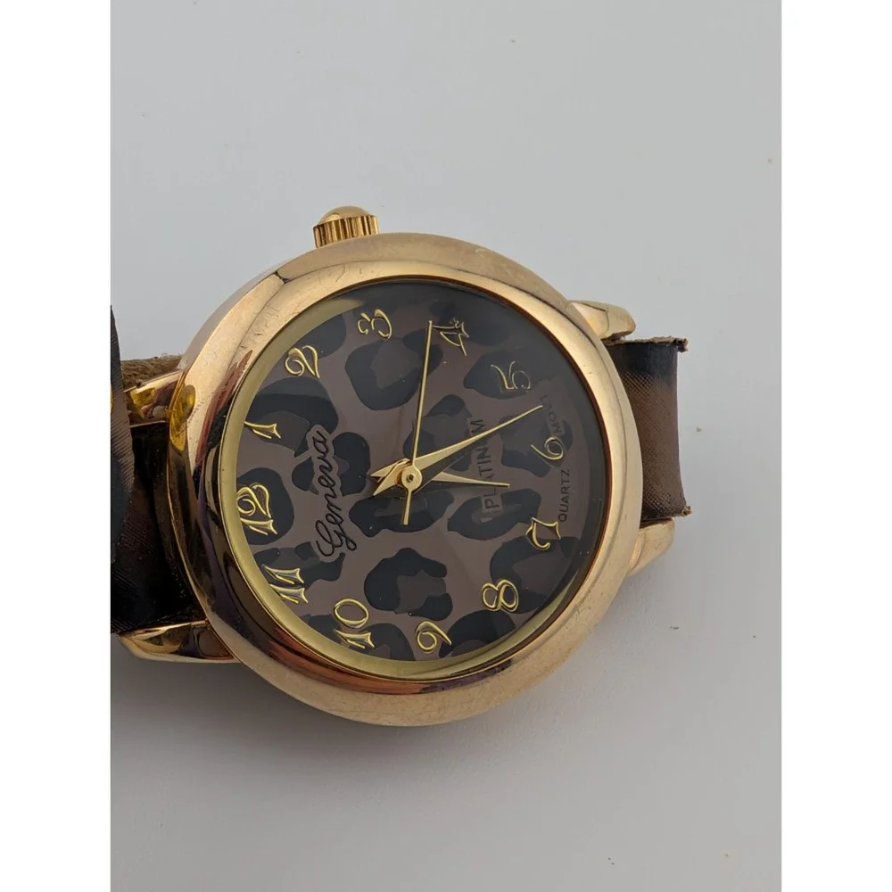 Geneva Platinum Leopard Wrap Watch Studded Band 26mm Case- New Battery‎